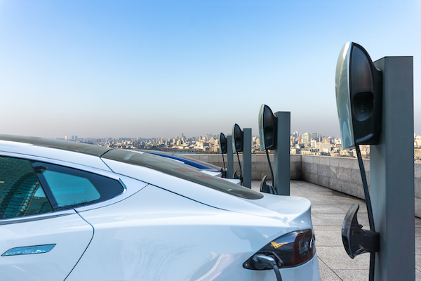 Driving the US EV Revolution